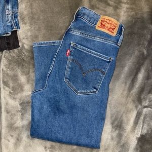 Levi’s 720